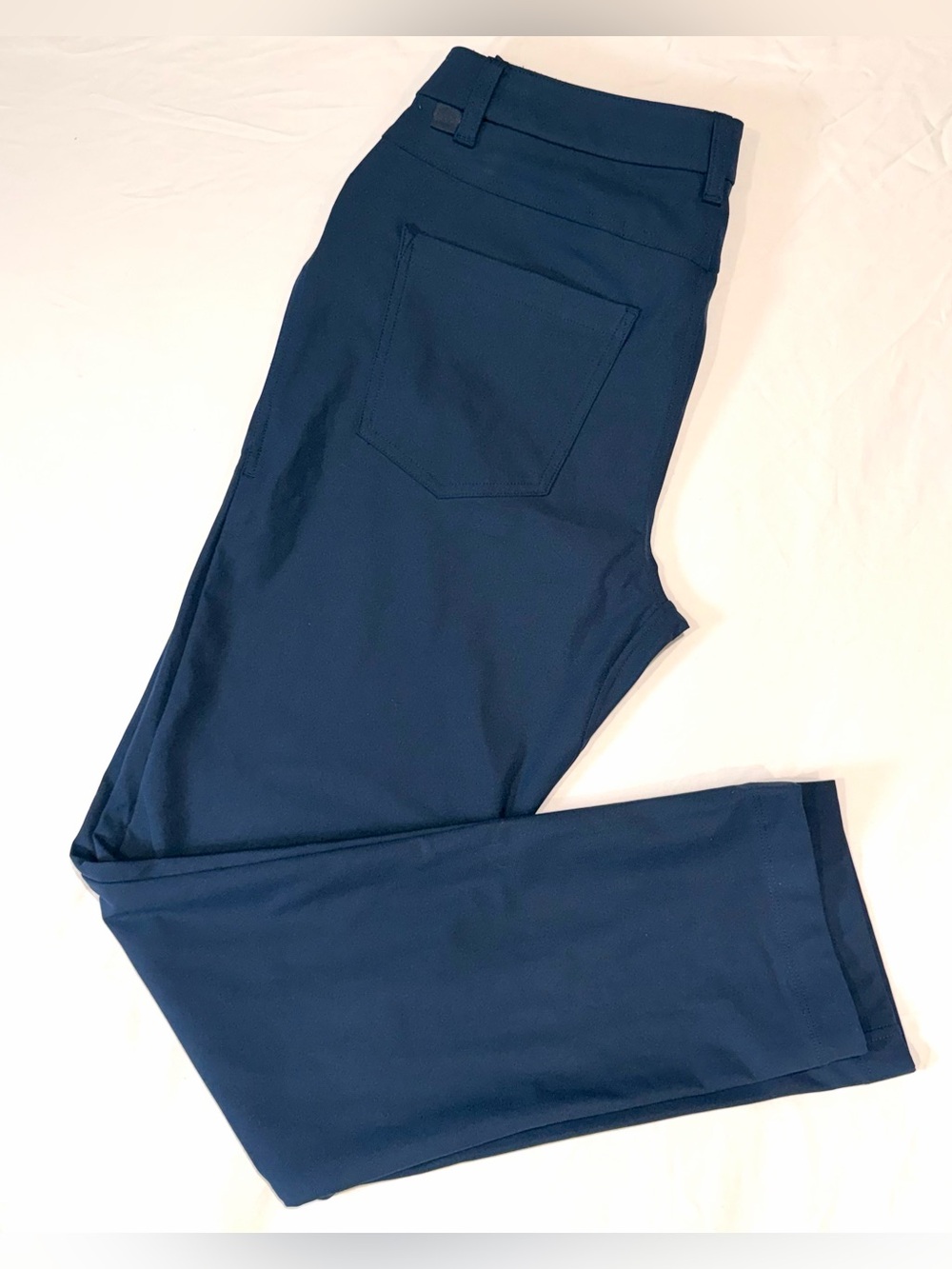 Lululemon Men’s Navy 5 pocket Straight-Leg Pants size 28